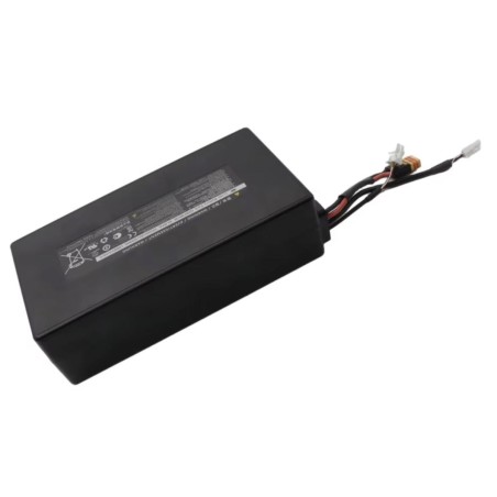 Lithium bateria 46.8V 899Wh 19200mAh gia Segway GT3 megalyteri autonomia  - 1 Ofeli egkatastasis baterias 19200mAh gia Segway GT