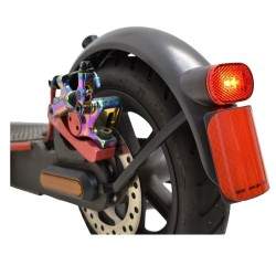 Užbaigtas galinio sparno motoroleris „Xiaomi V2“ Xiaomi - 1  