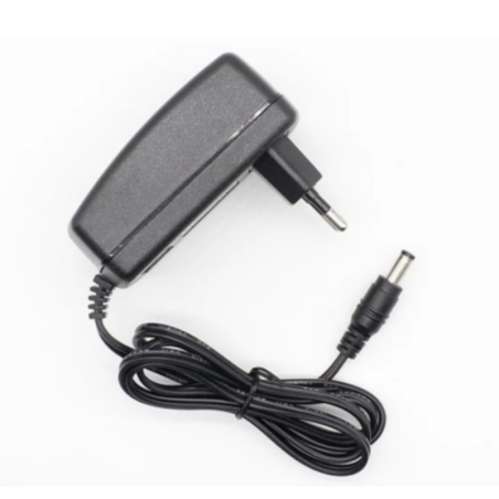 Cargador para patinete eléctrico Ninebot E8, E10, C15, C20  - 1 Cargador para patinete eléctrico Ninebot E8, E10, C15, C20
Carga