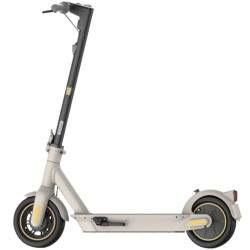 Ninebot KickScooter MAX G30LE II projetado por Segway - autonomia de 40km. Segway - Ninebot - 6 - Chassi mais robusto, mais larg