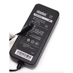 Cargador Original para Ninebot Mini S / Mini S Pro 63V 1.1A 70W - 70W Segway - Ninebot - 3 Compatibilidad: para Ninebot Mini S y